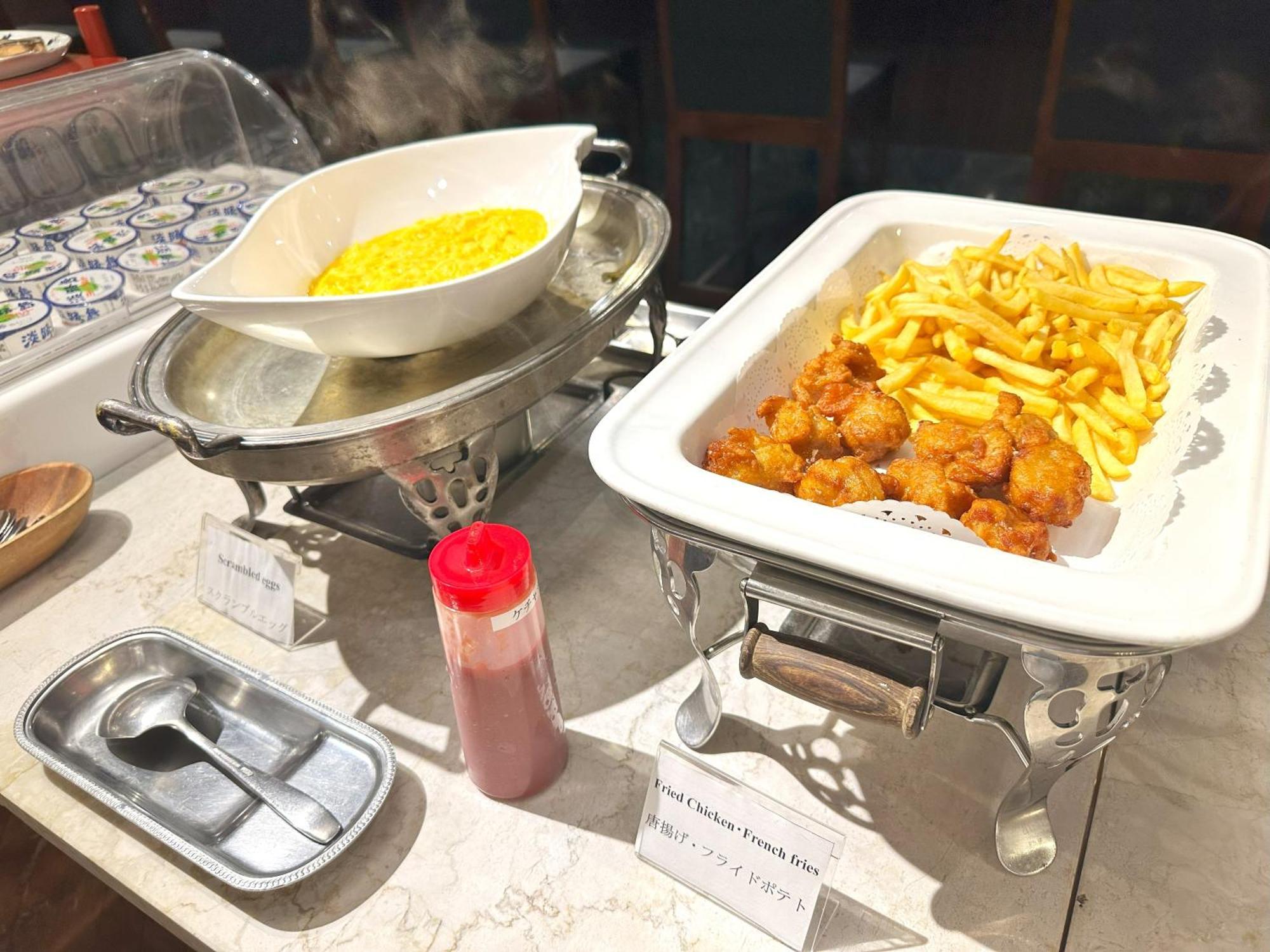 뉴 오사카 호텔 외부 사진